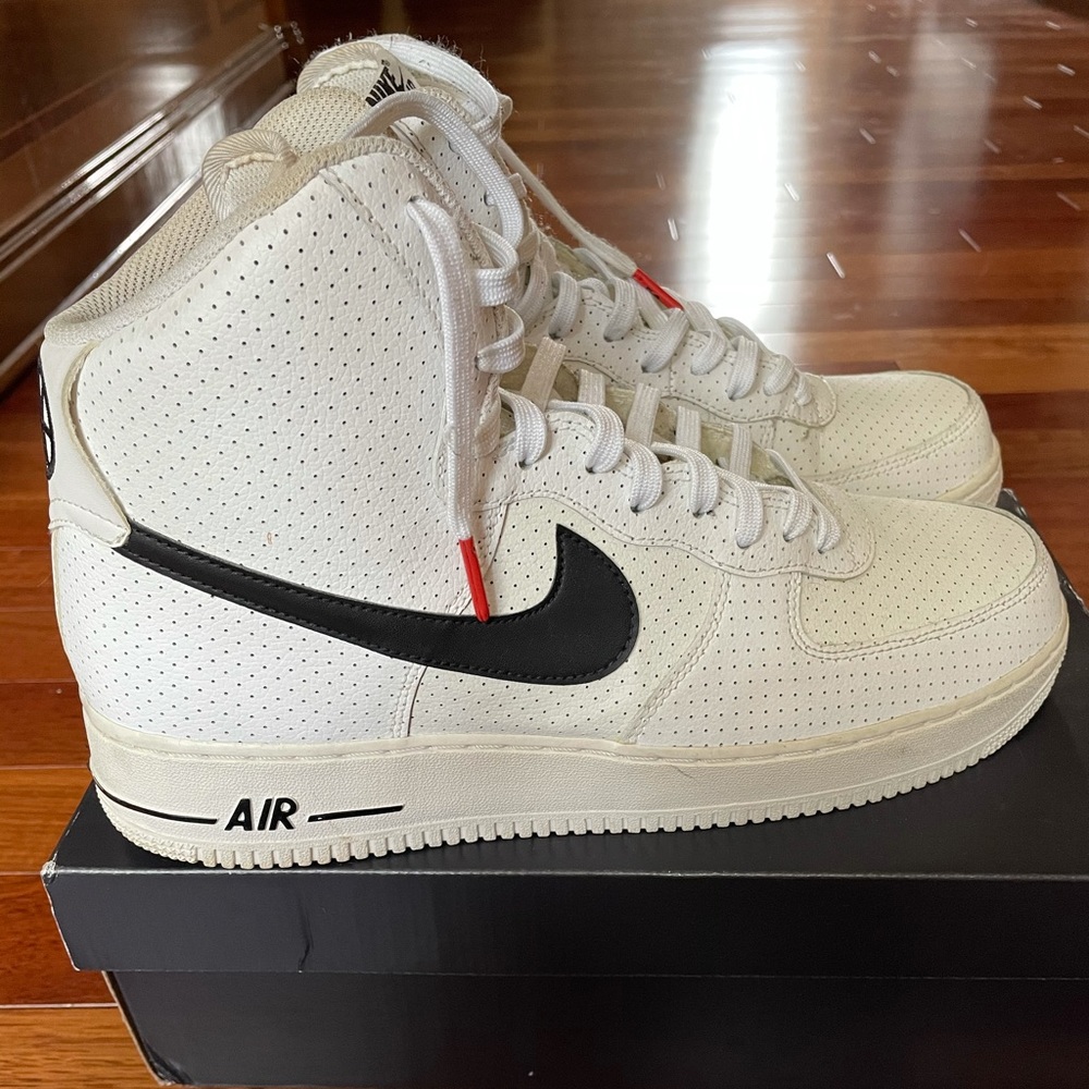 Air Force 1 high tops size 12